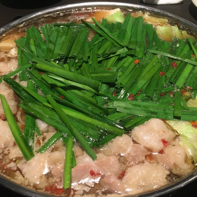 もつ鍋（しょうゆ）(やま中 本店 鮨と日本料理)