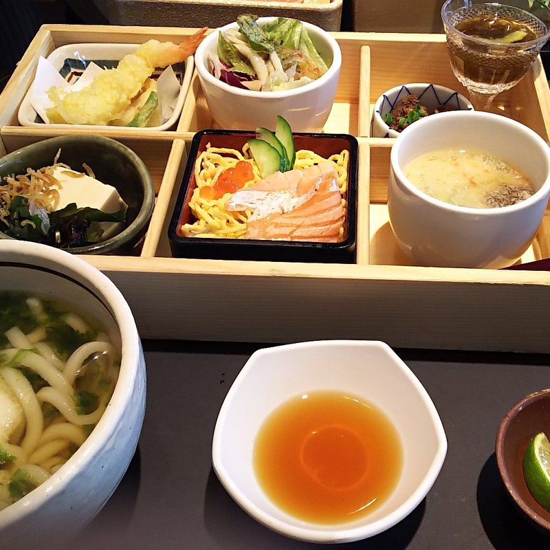 秋限定　ゆず庵松花堂ランチ(ゆず庵 多摩境店 )