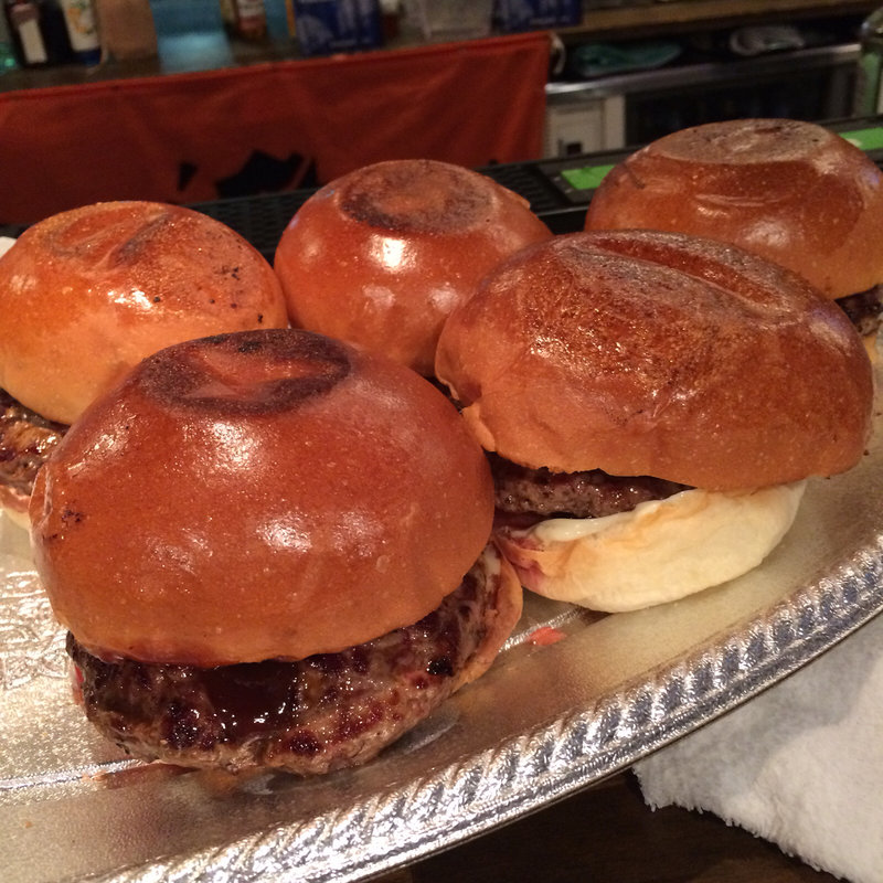 ハンバーガー（to go）(シェイクツリー バーガー＆バー （shake tree burger&bar）)