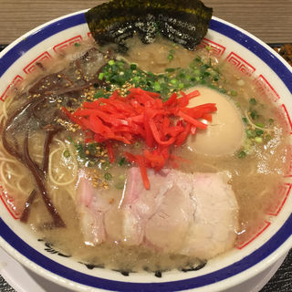 こってりと濃厚なスープが魅力！東京都の絶品豚骨ラーメン特集