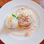 ホワイトチョコとレモンカスタードのパンケーキ(シマイロカフェ （Shimairo cafe）)