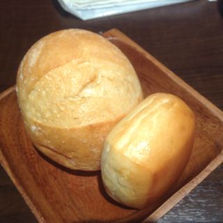 焼きたてパン(俺のフレンチ 梅田 )