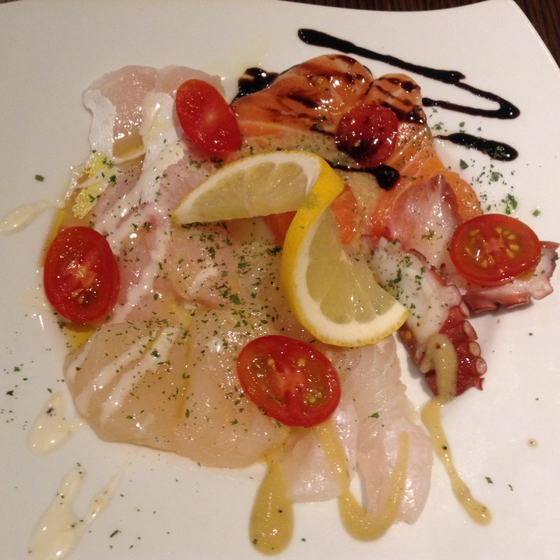 魚介色々のカルパッチョ(ひょうたんや )