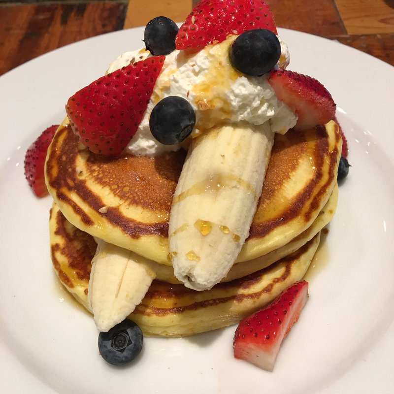 ストロベリーバナナパンケーキ(J.S. PANCAKE CAFE 中野セントラルパーク店)