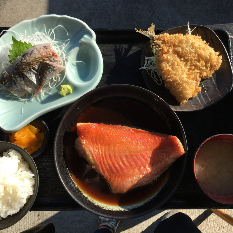 金目の煮つけ定食(福浦漁港　みなと食堂 )
