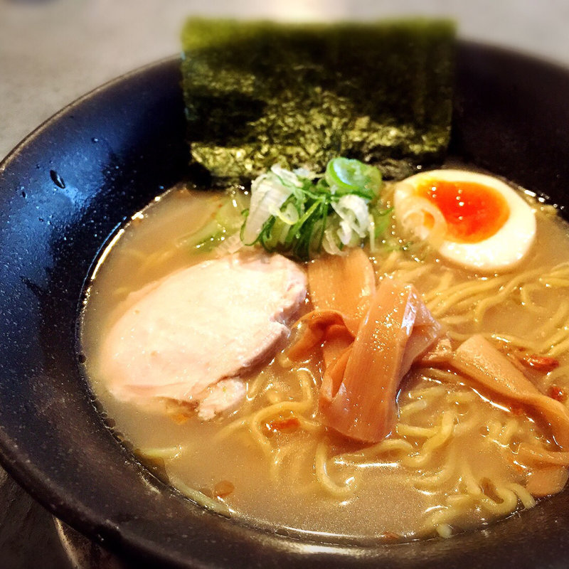ゆず塩鶏白湯らーめん(中目黒 鶏味座茶屋 （ナカメグロ トリミクラチャヤ【旧店名】中目黒 框堂）)