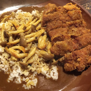きのこチキンカツカレー(インデアン （indean）)