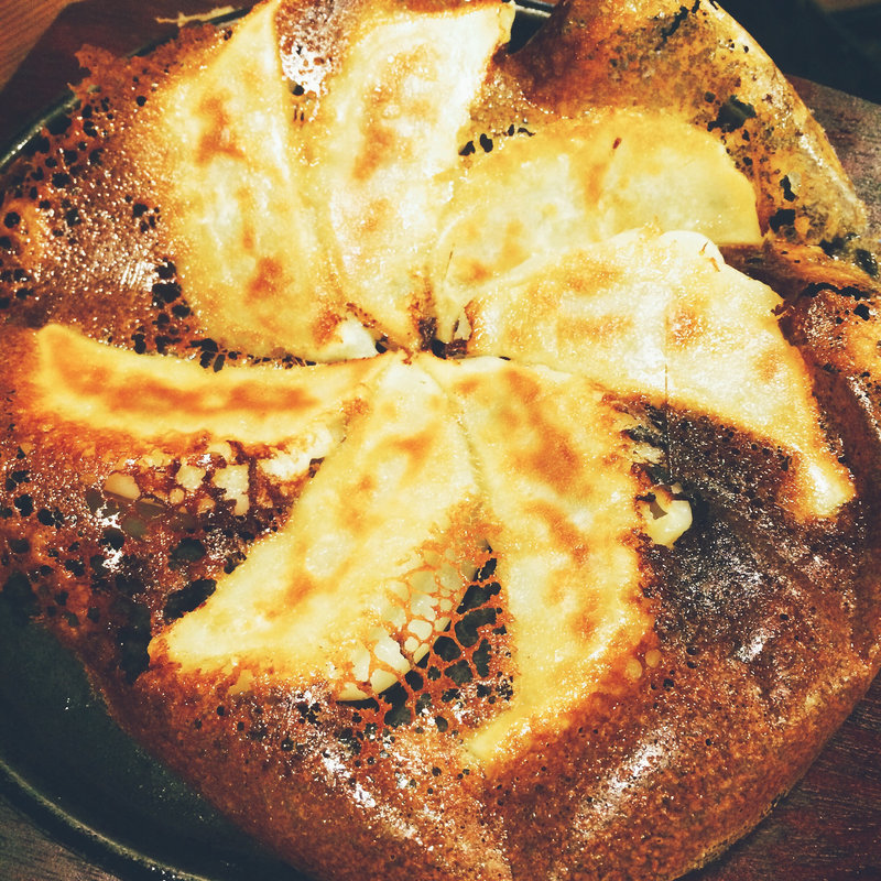 博多鉄板餃子(筑前屋 ひばりヶ丘店)