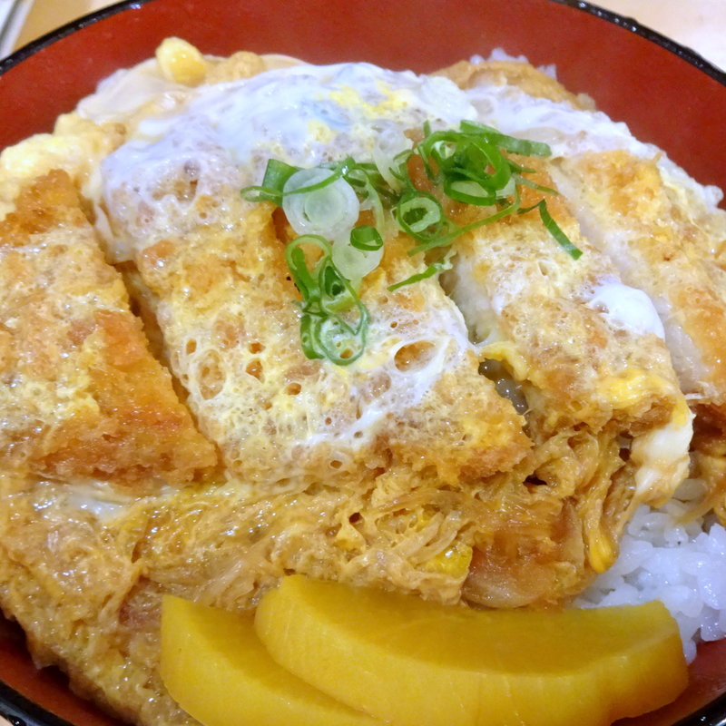 かつ丼(大衆酒場 れん根や （タイシュウサカバ レンコンヤ）)