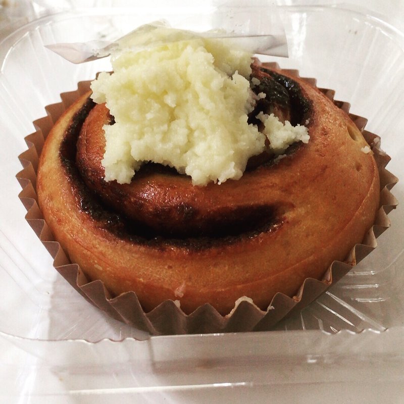 シナモンロール(boulangerie onni（ブーランジェリー オンニ）)