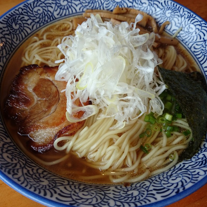 醤油ラーメン(門つる )