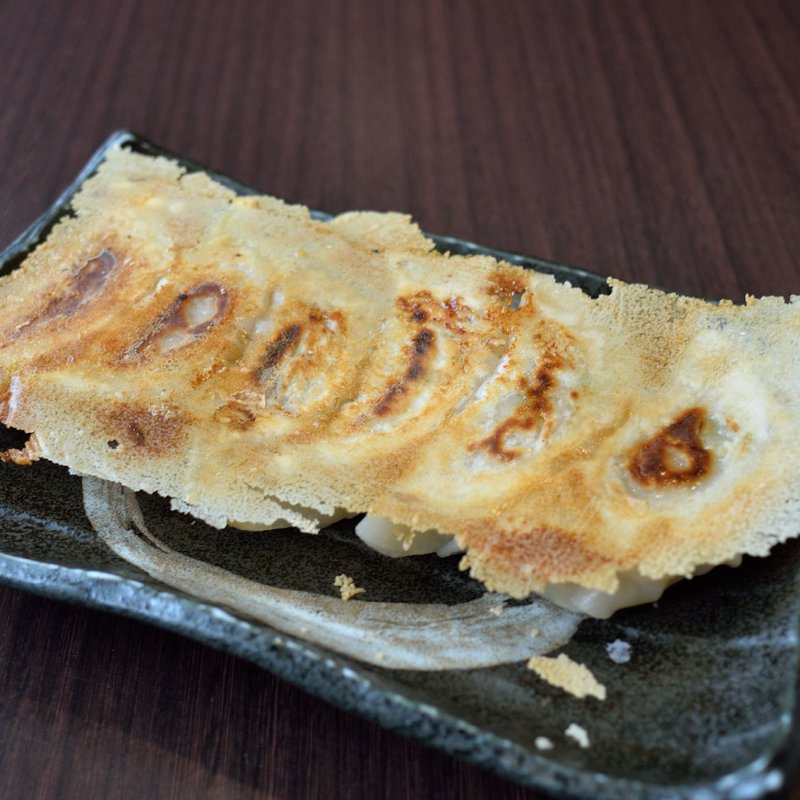 焼き餃子(台湾料理 吉吉 （タイワンリョウリ ヨシヨシ）)