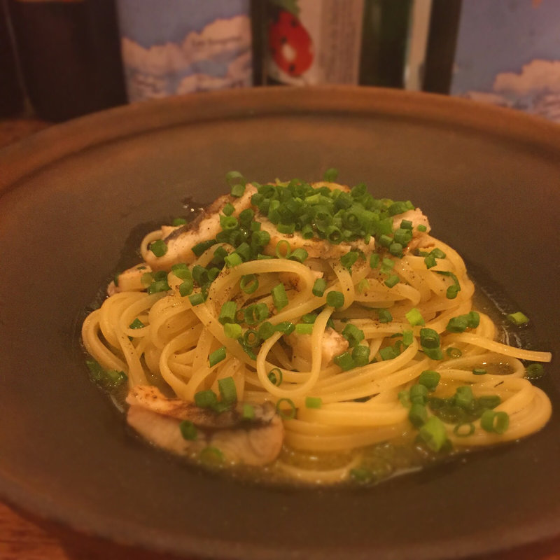 うなぎと九条ねぎのパスタ(レインカラー )