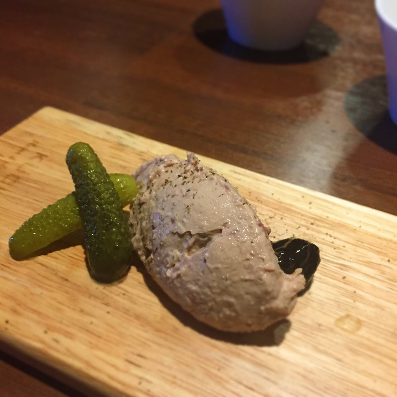 鶏白レバームース(Retrouvilles(ルトロヴァイユ))