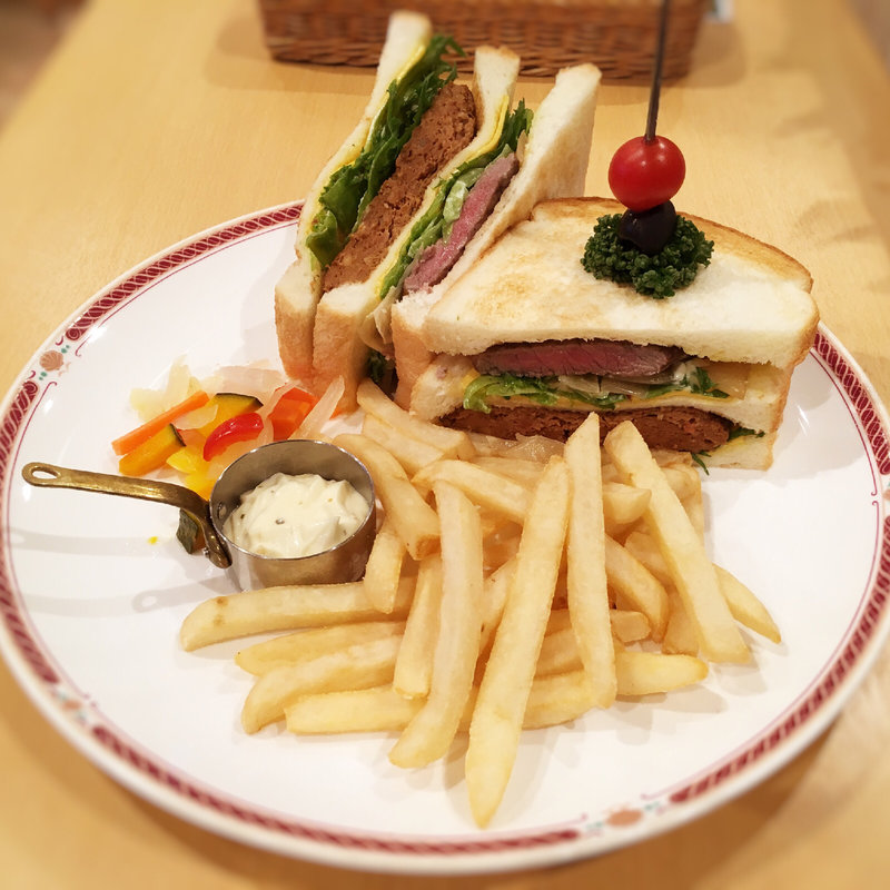 YOKOZUNAサンド(レストラン&カフェ Lagoon)