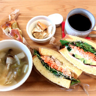 神戸市西区で食べられるbltサンドのランキング 1ページ目 おいしい一皿が集まるグルメコミュニティサービス Sarah