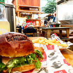 シュニッツェルバーガー