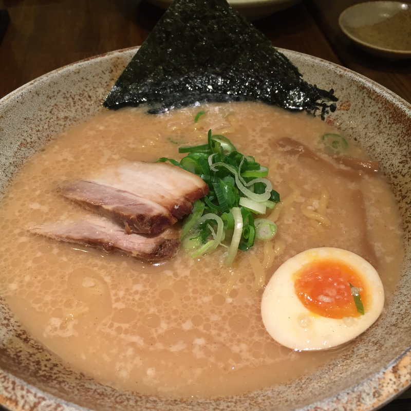 鶏がら醤油ラーメン(越後秘蔵麺 無尽蔵 京都二条家 )