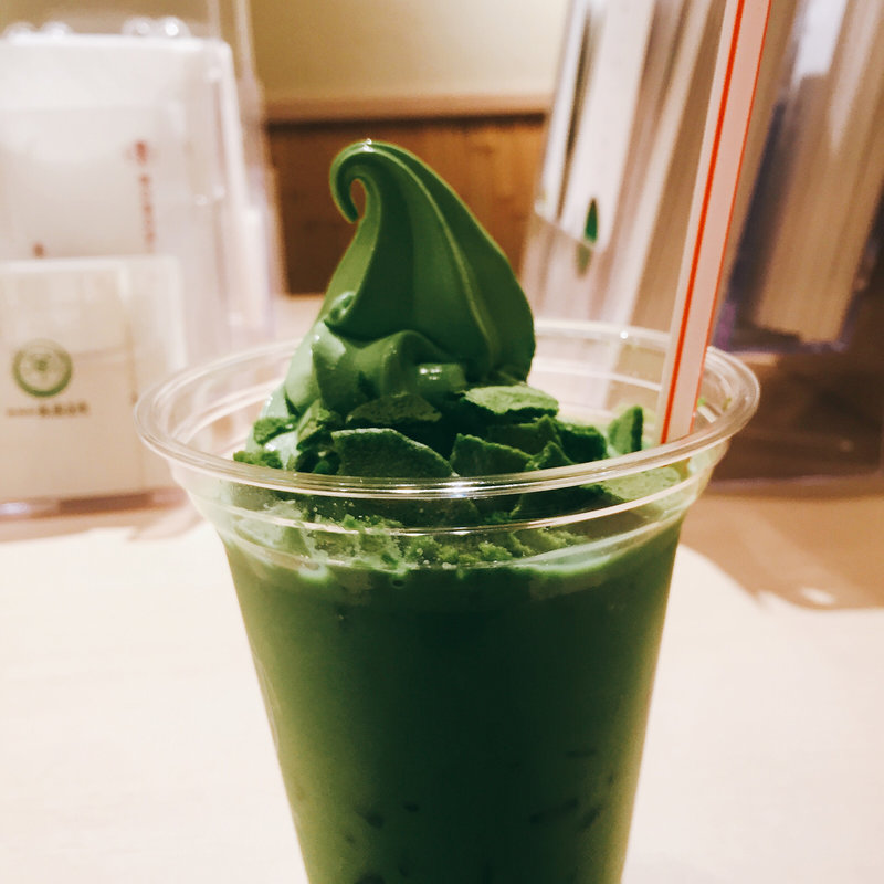 抹茶ソフトクリームのフロート(祇園辻利 京都駅八条口店 （ぎおんつじり）)