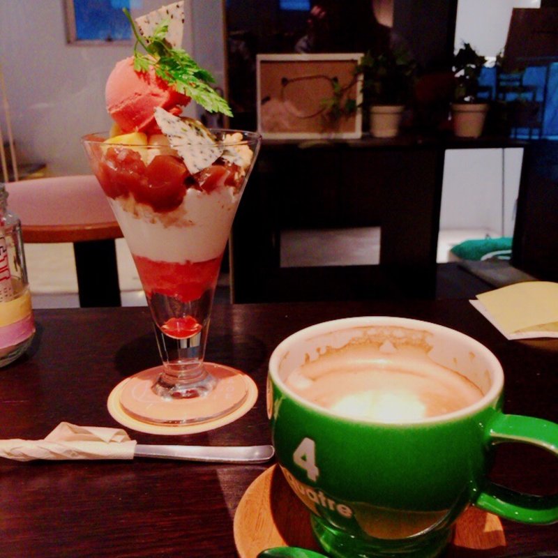 パフェセット(HANAZONOCAFE)