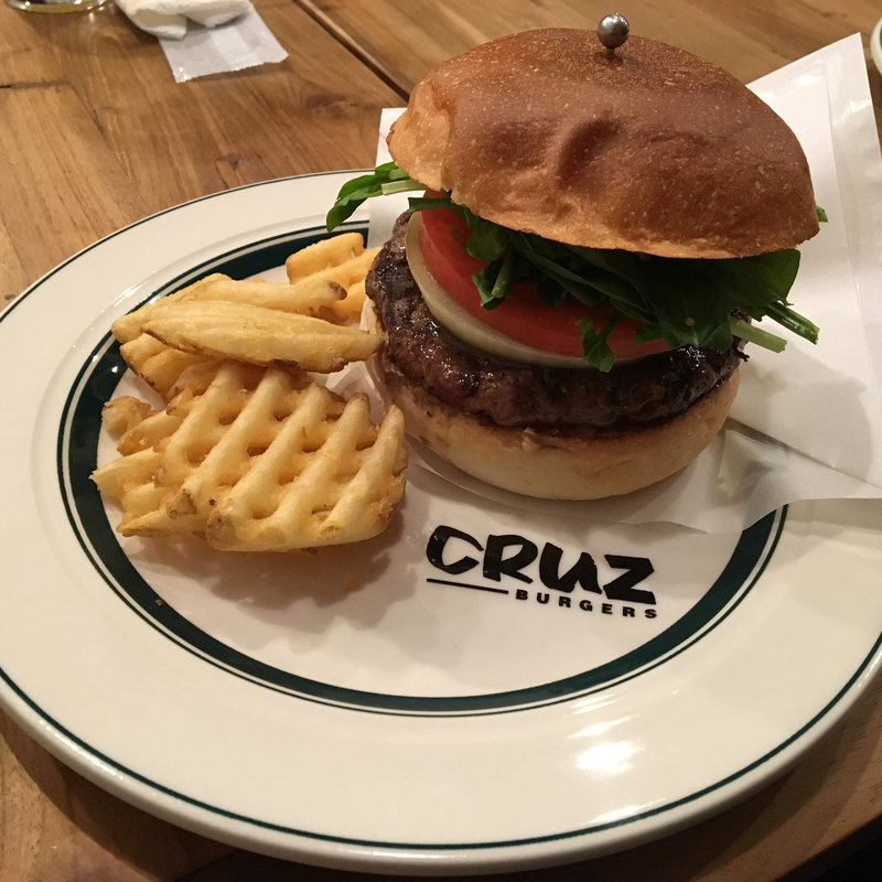 High-standard(CRUZ BURGERS & CRAFT BEERS （クルズバーガーズ アンド クラフトビア）)