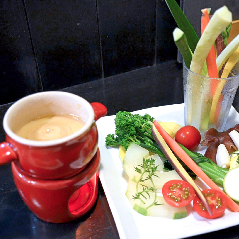 俺の野菜たちバーニャカウダ(いずみ家 （【旧店名】焼鳥一味 ）)
