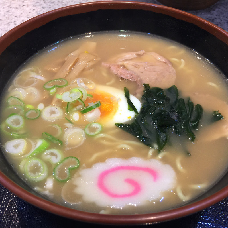煮干しラーメン(名代 富士そば 昭和通り店 )
