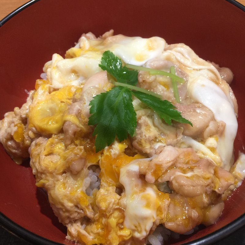 奥の都どり 親子丼(両国米屋)