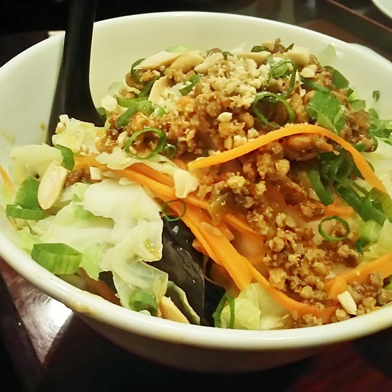 汁なし坦々麺(華龍飯荘 新川店 （カリュウハンソウ）)