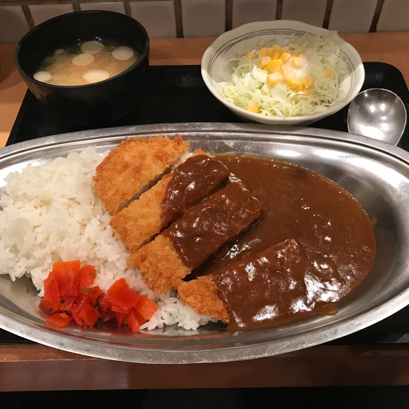 カツカレー【土日祝日限定】(わおん。)