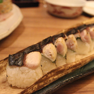 焼き鯖の棒寿司(魚伝 （ウオデン）)