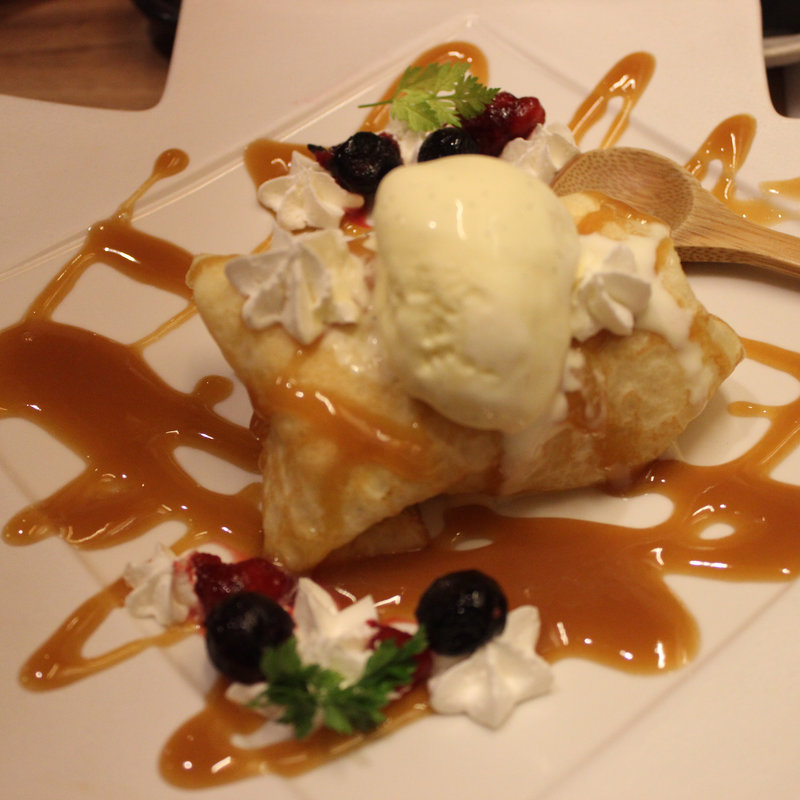 ふわふわミルクレープ(魚伝 （ウオデン）)