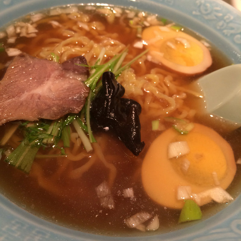卵ラーメン(餃子のハルピン)