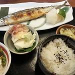 秋刀魚の塩焼き定食(喜八 )