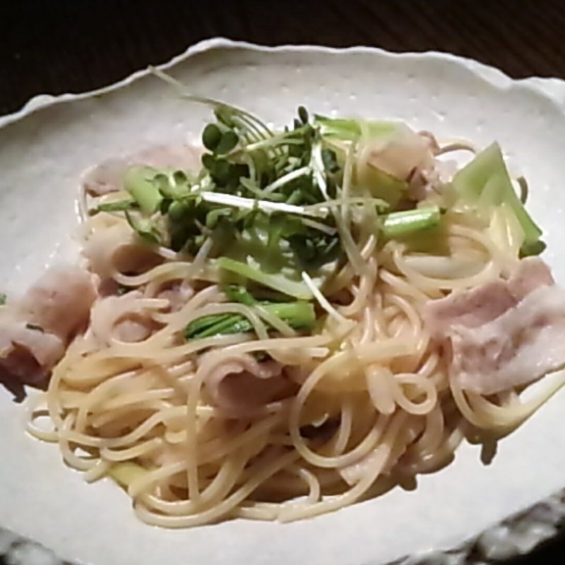 チンゲンと豚肉の柚子こしょうのスパゲッティー(草木万里野 （クサキマリノ）)