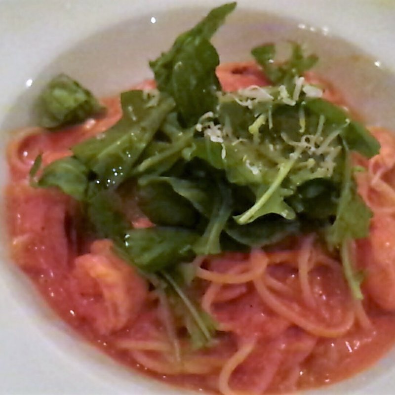 海老とルッコラ(Bedford Cafe （ベッドフォード カフェ）)