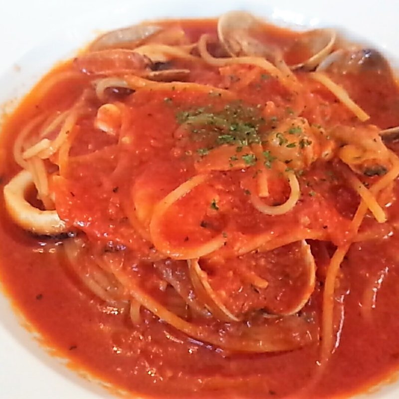 活あさりのボンゴレロッソ(ボスケット （Ｂｏｓｃｈｅｔｔｏ）)