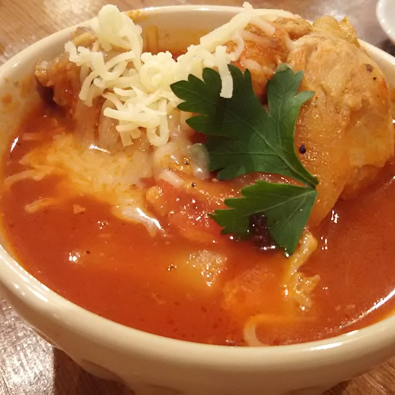 チキンのトマトソース煮込み(門仲バル コッコロコ 東陽町店)