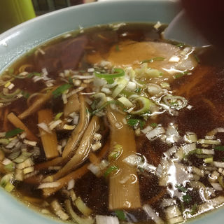 中華そば(やじ満 （やじま）)