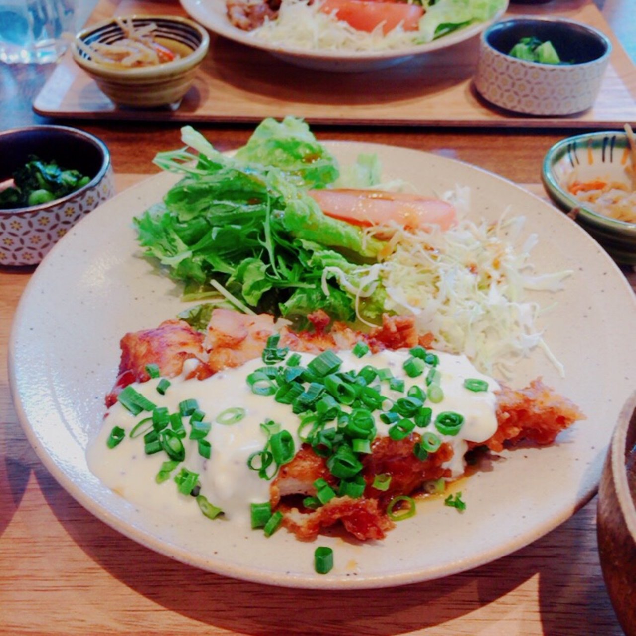 自家製タルタルソースのチキン南蛮定食(#702 CAFE&DINER なんば