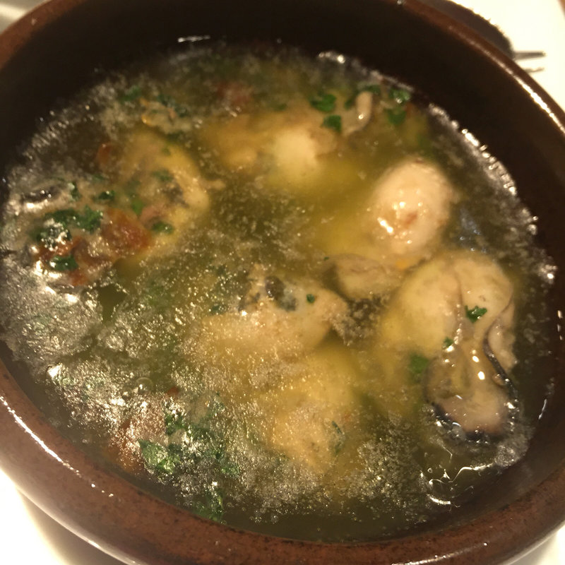 牡蠣のアヒージョ(belon)