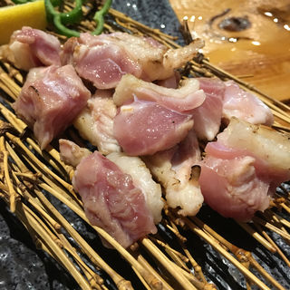 地鶏もも岩塩タタキ炙り(番長)