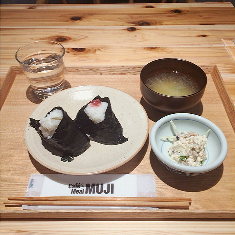 おにぎりセット(meal&caféMUJI)