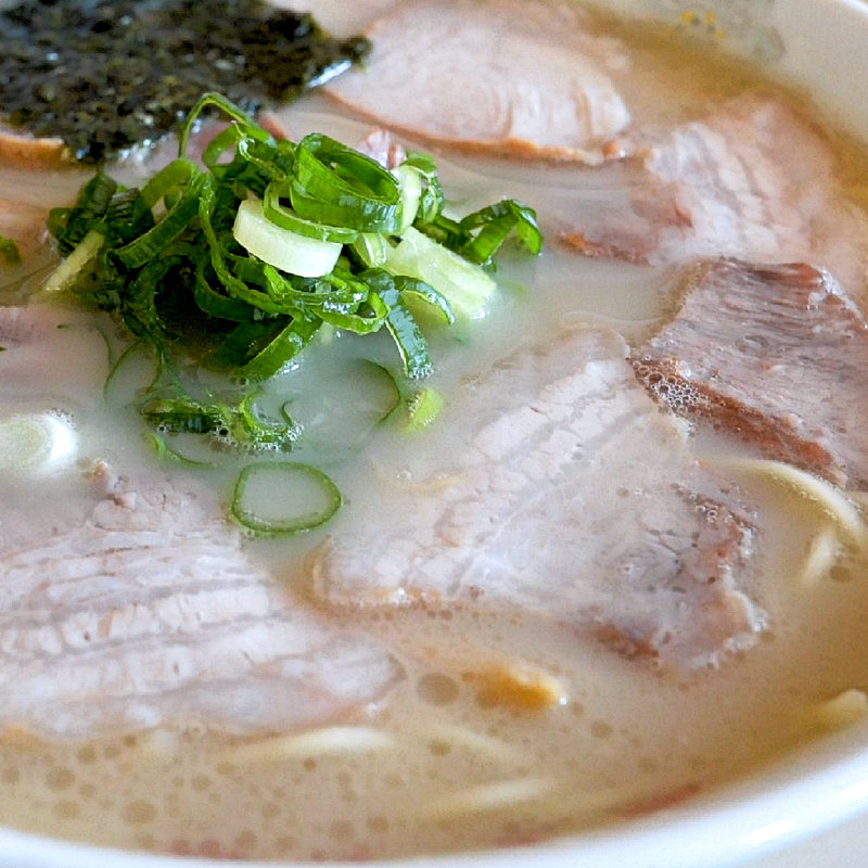 中華そば肉入(岡本中華 （おかもとちゅうか）)