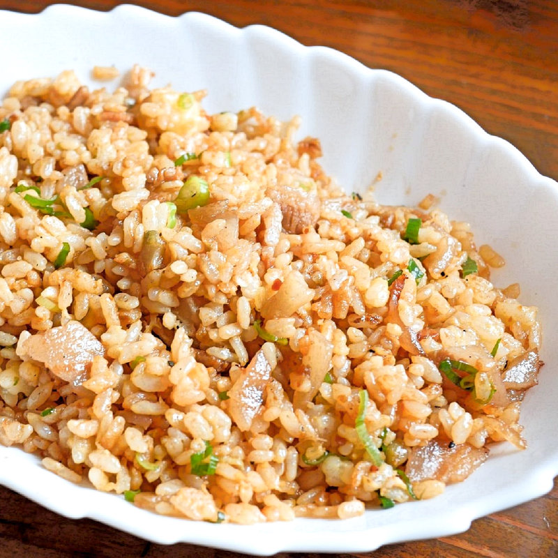 ザーサイとラー油のチャーハン(英吉亭 )