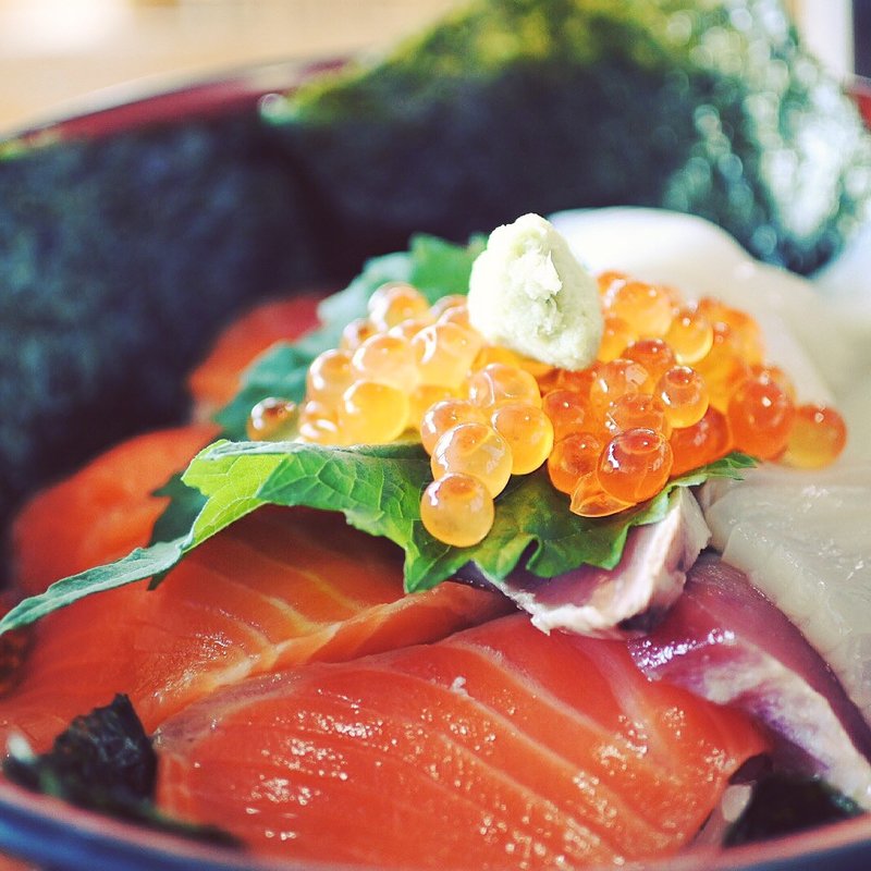 (さんずろ家 （さんずろや）)