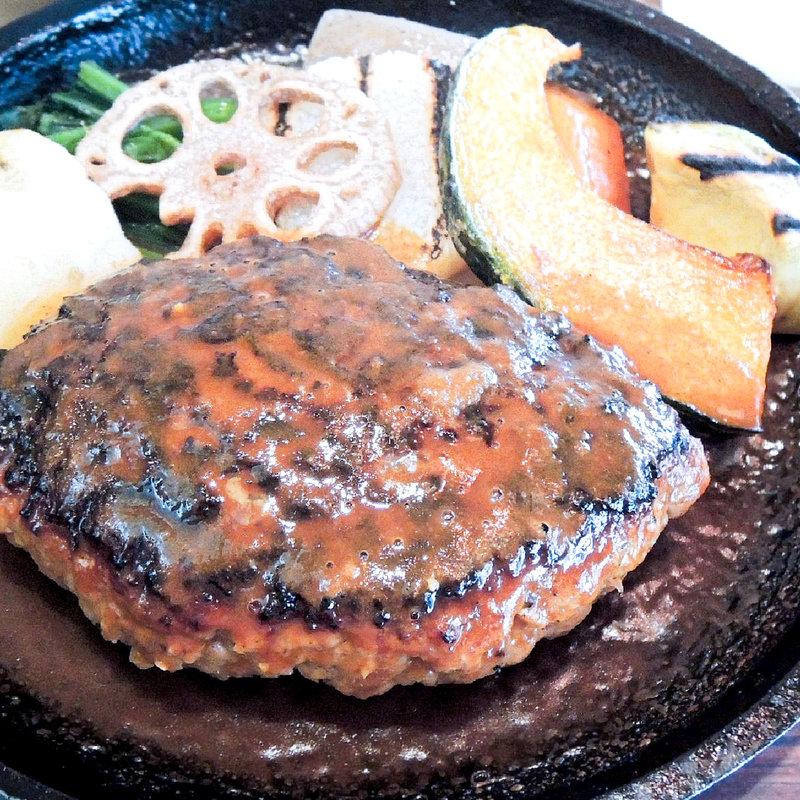 ハンバーグステーキ鉄板焼(ニューグリーン )