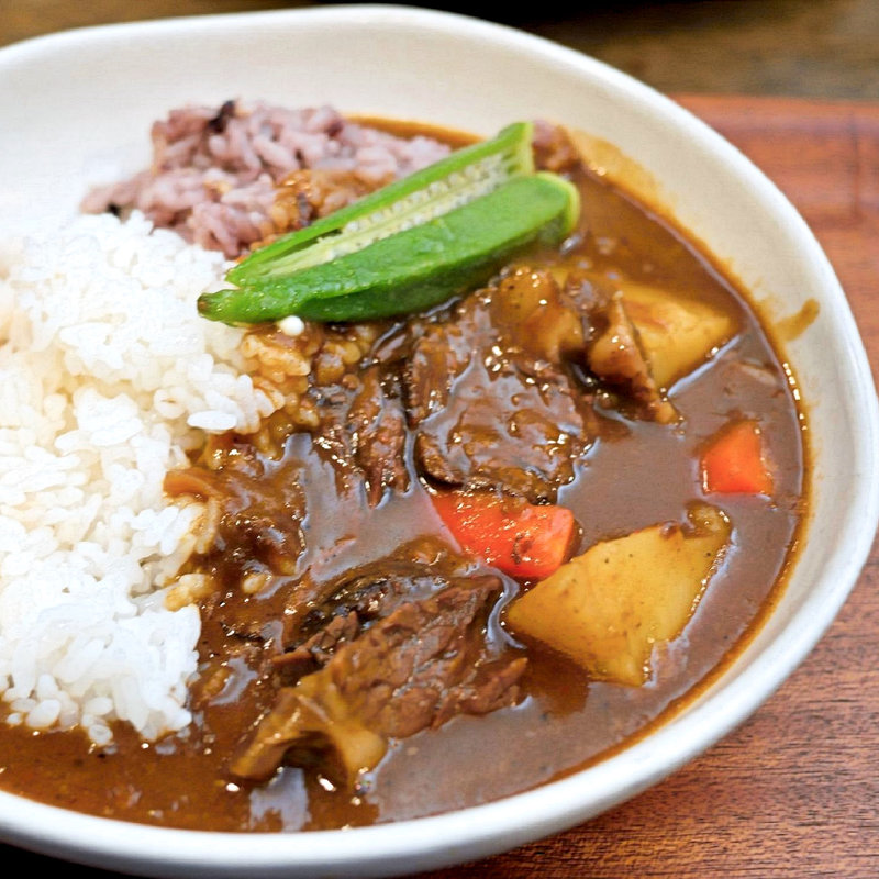 ビーフカレー(ニューグリーン )