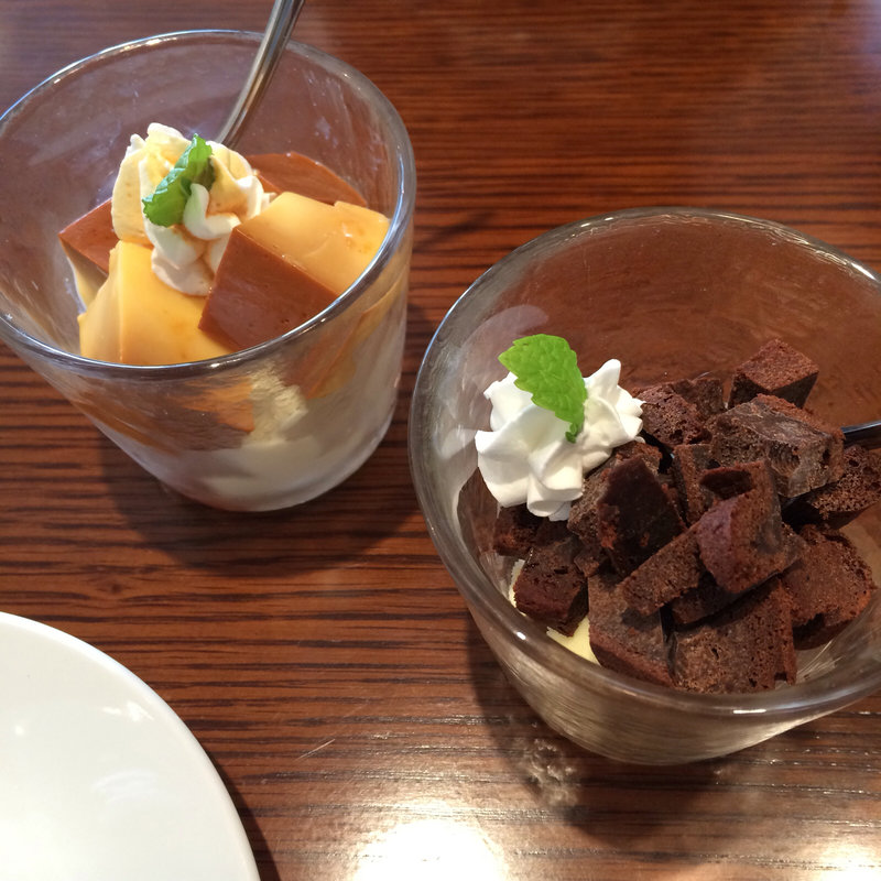 プラスＢ 自家製デザート（税込価格）(イナロ食堂 )