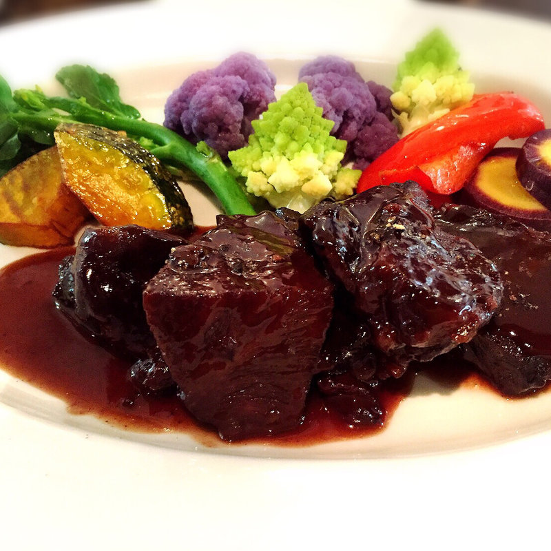 牛肉の頬煮込み(ヴェントフェリーチェ （Vento Felicie）)